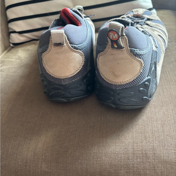 Merrell vibram 9 1/2 - Picture 3 of 4